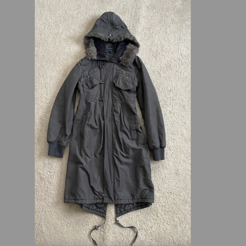 FRENCH CONNECTION Gray HOODED PARKA Coat in size 4, zip+buttons closure